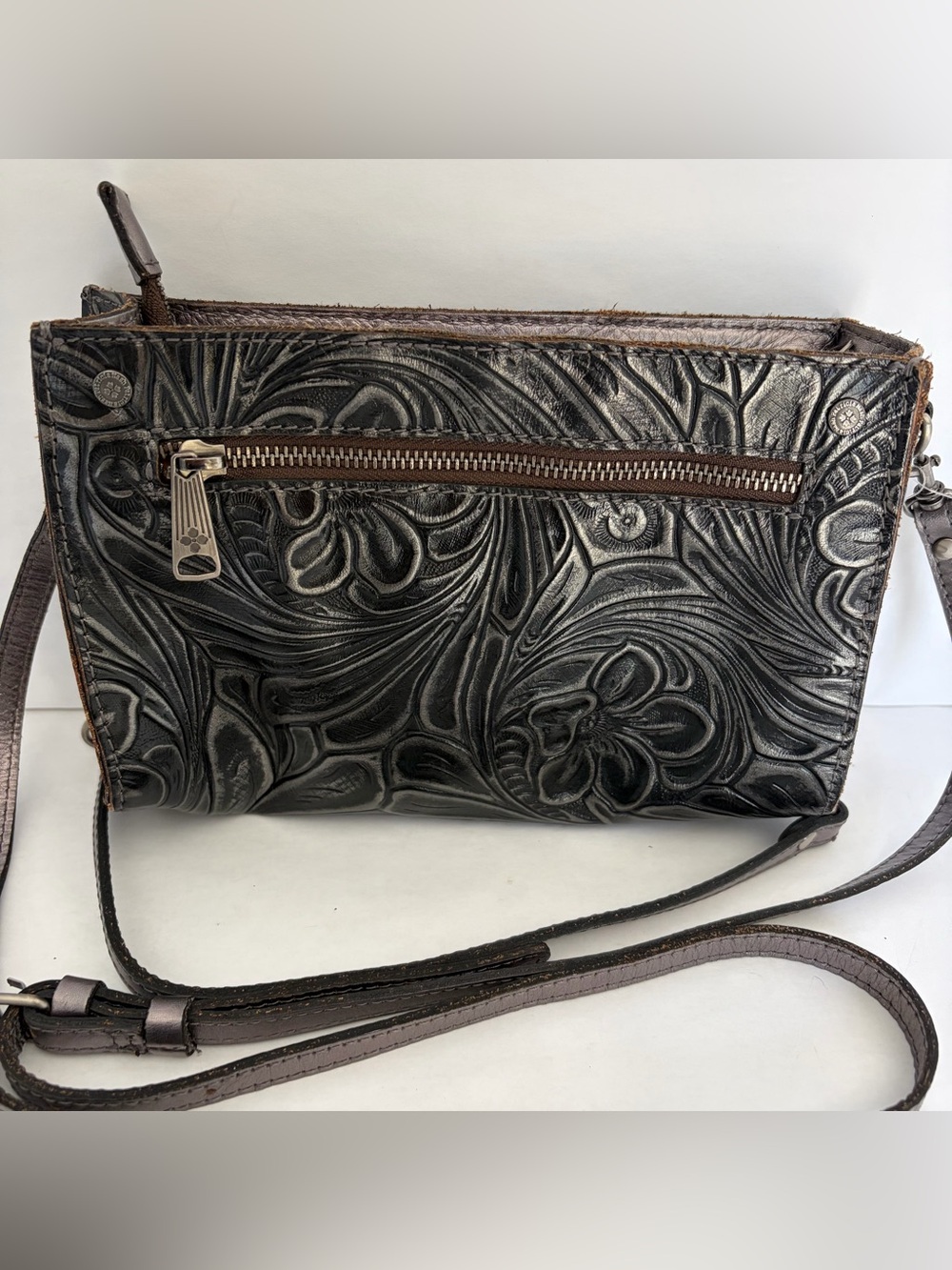 Patricia Nash Gunmetal Tooled Leather convertible Crossbody Bag Purse Handbag